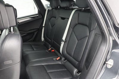 2018 Porsche Macan Base