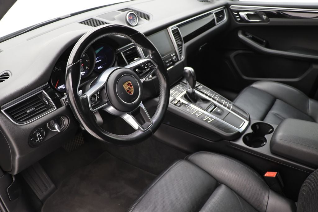 2018 Porsche Macan Base