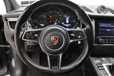 2018 Porsche Macan Base