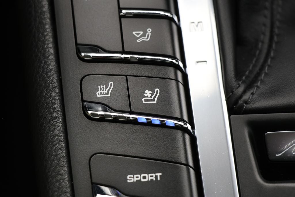 2018 Porsche Macan Base