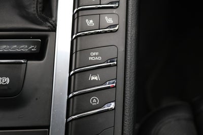 2018 Porsche Macan Base