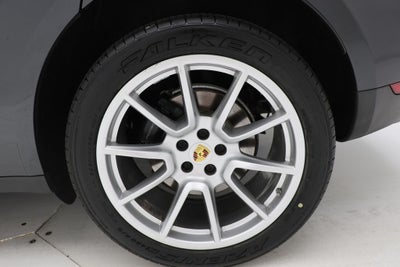 2018 Porsche Macan Base
