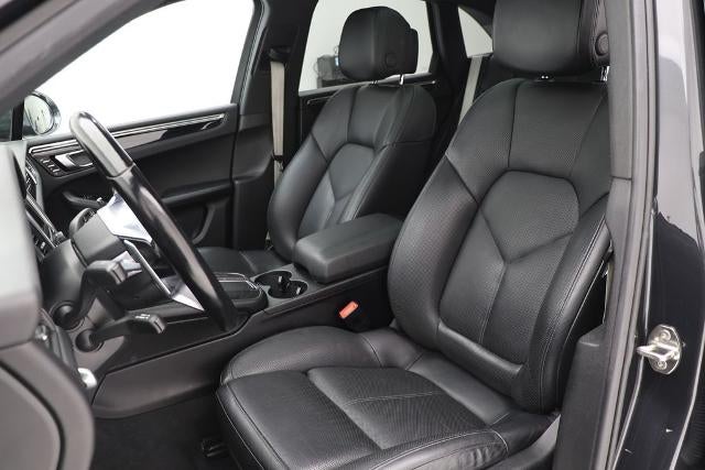 2018 Porsche Macan Base