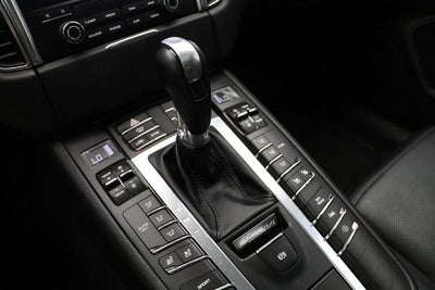 2018 Porsche Macan Base