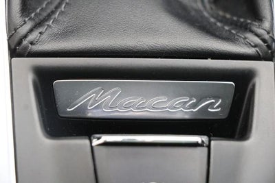 2018 Porsche Macan Base