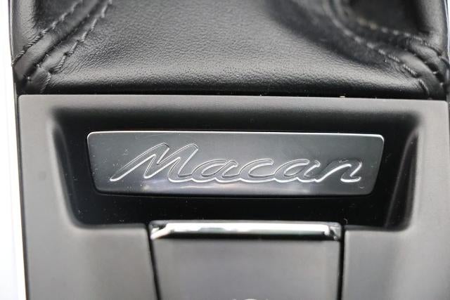 2018 Porsche Macan Base