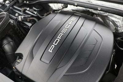 2018 Porsche Macan Base