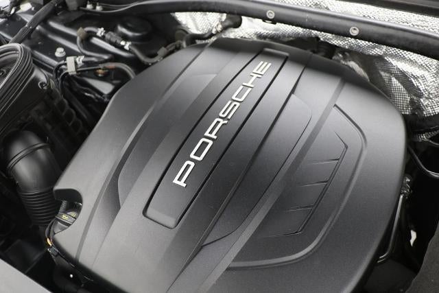 2018 Porsche Macan Base