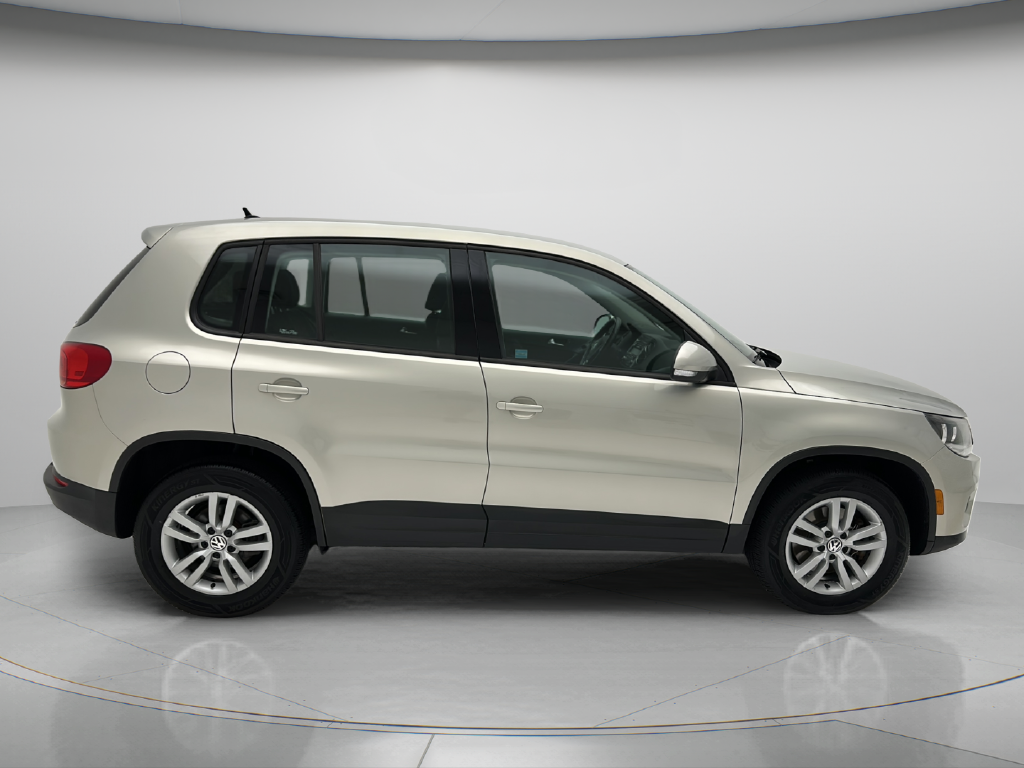 2013 Volkswagen Tiguan S 4Motion
