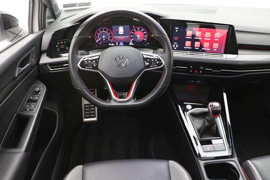 2024 Volkswagen Golf GTI SE