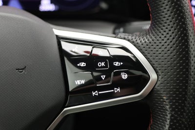 2024 Volkswagen Golf GTI SE