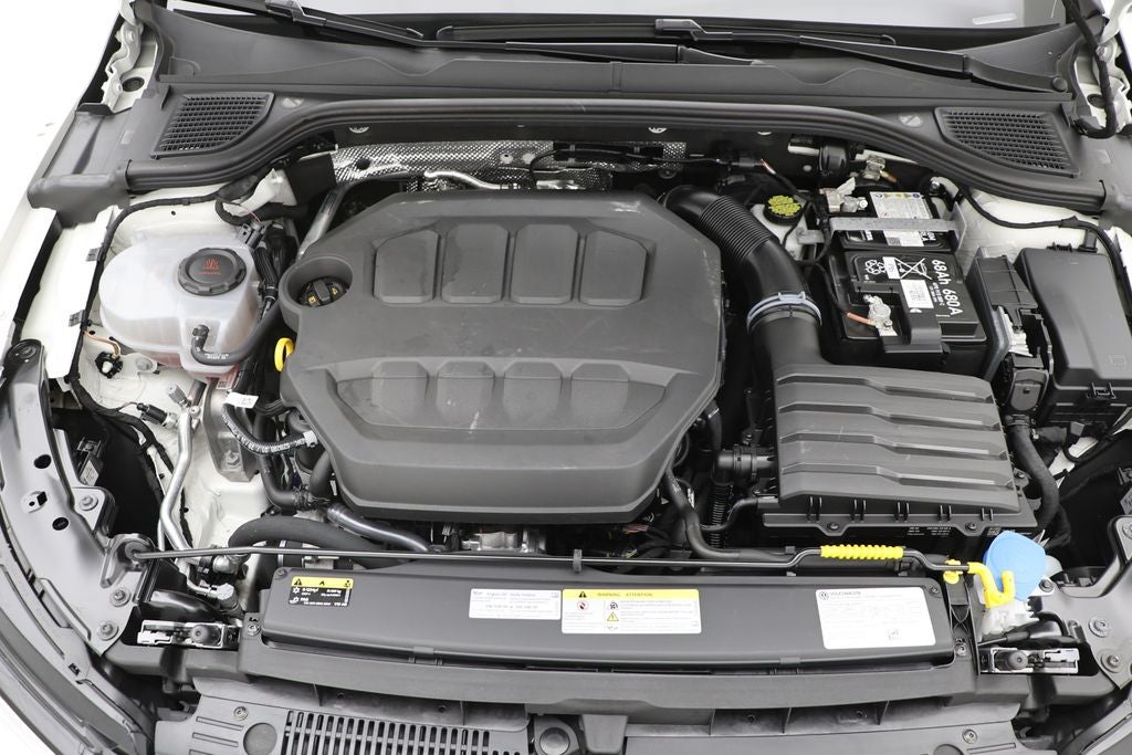 2024 Volkswagen Golf GTI SE