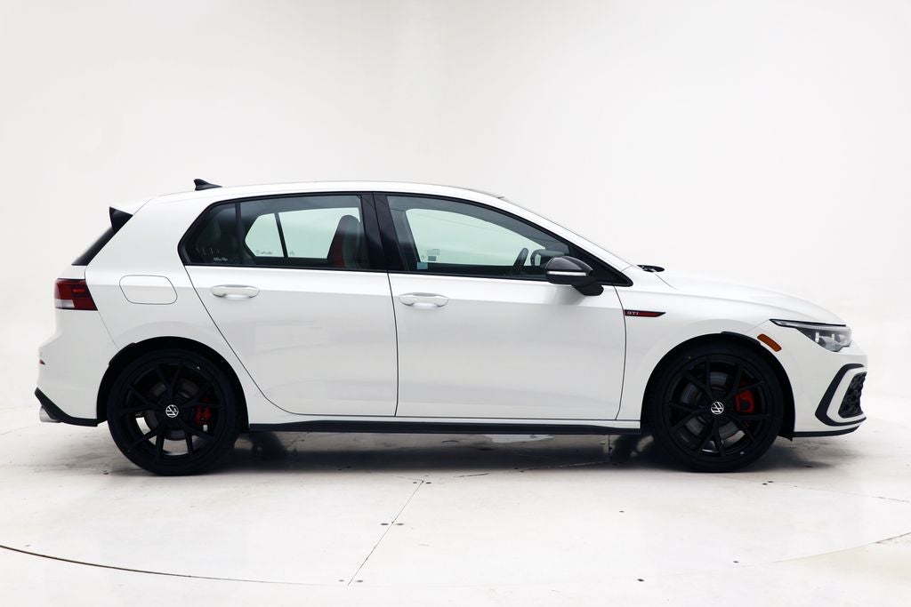 2024 Volkswagen Golf GTI SE