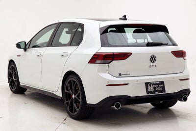 2024 Volkswagen Golf GTI SE
