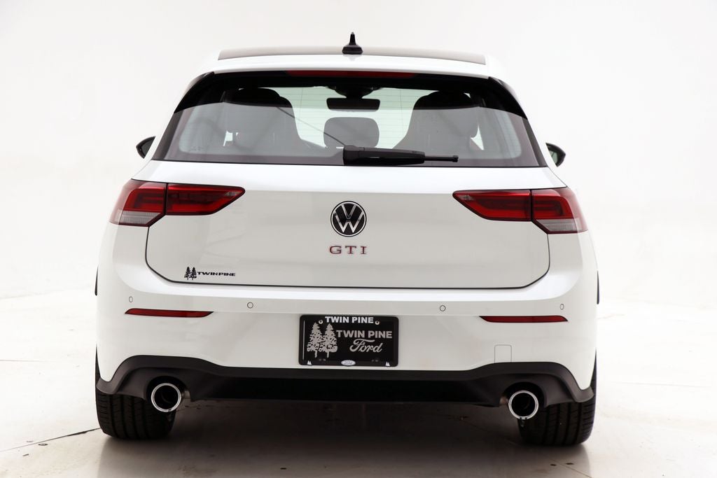 2024 Volkswagen Golf GTI SE