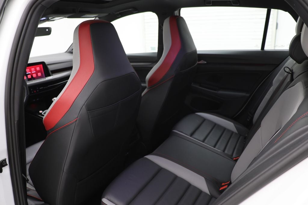 2024 Volkswagen Golf GTI SE