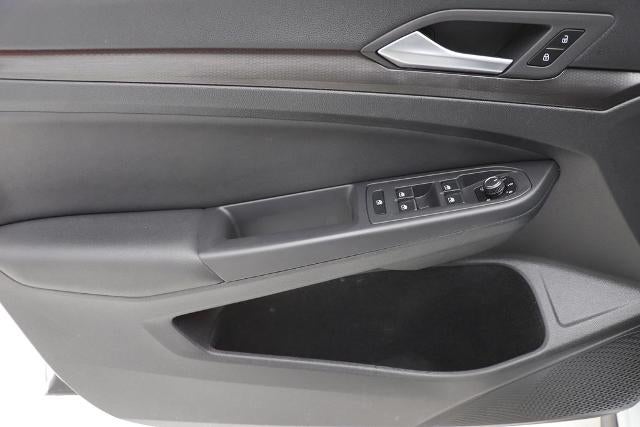 2024 Volkswagen Golf GTI SE