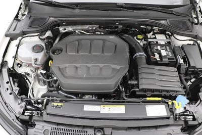 2024 Volkswagen Golf GTI SE
