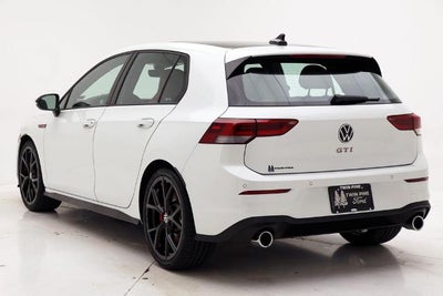 2024 Volkswagen Golf GTI SE