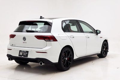 2024 Volkswagen Golf GTI SE