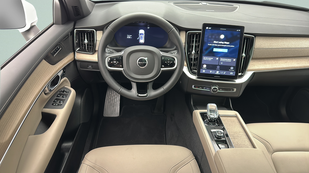 2026 Volvo XC90 B6 Plus 7-Seater