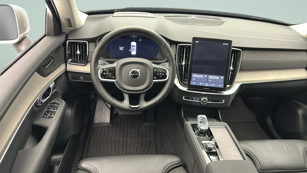 2026 Volvo XC90 B6 Ultra