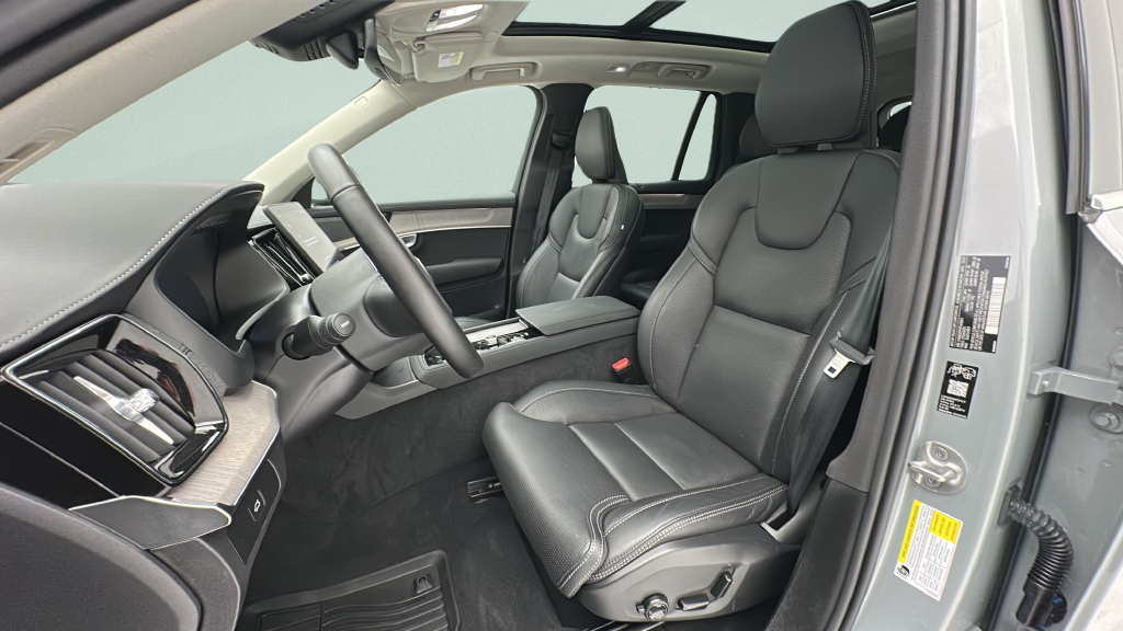2026 Volvo XC90 B6 Ultra
