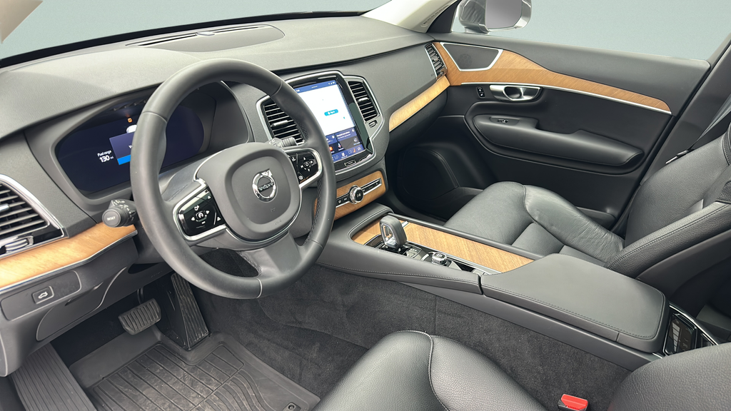 2023 Volvo XC90 B6 Plus 7-Seater