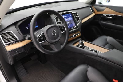2023 Volvo XC90 B6 Plus 7-Seater