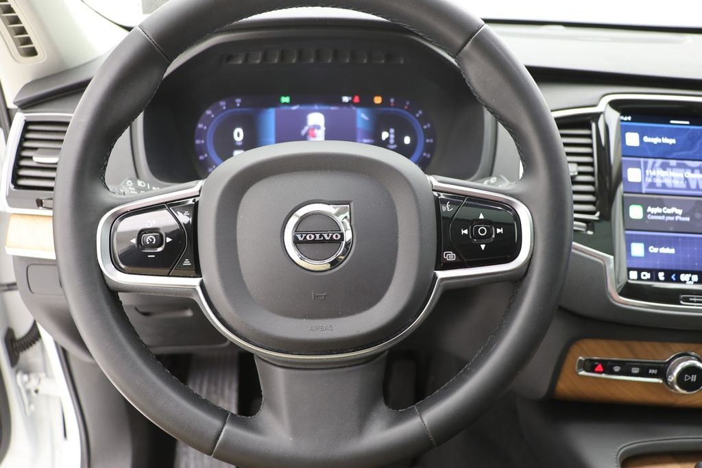 2023 Volvo XC90 B6 Plus 7-Seater