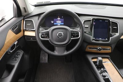 2023 Volvo XC90 B6 Plus 7-Seater