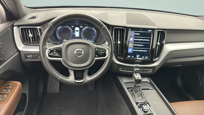 2020 Volvo XC60 T5 Momentum