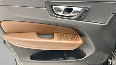 2020 Volvo XC60 T5 Momentum
