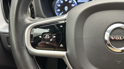 2020 Volvo XC60 T5 Momentum
