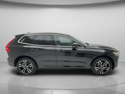 2020 Volvo XC60 T5 Momentum