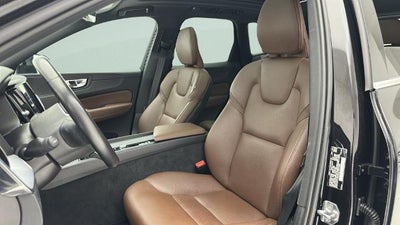 2020 Volvo XC60 T5 Momentum
