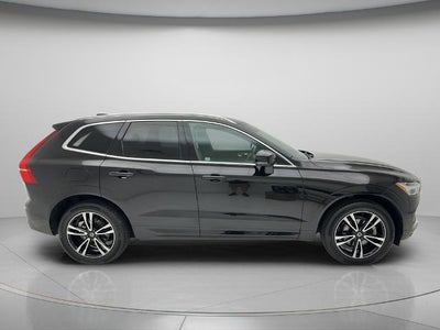 2020 Volvo XC60 T5 Momentum