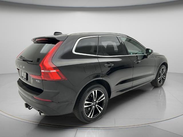 2020 Volvo XC60 T5 Momentum
