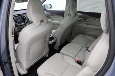 2022 Volvo XC90 T6 Inscription