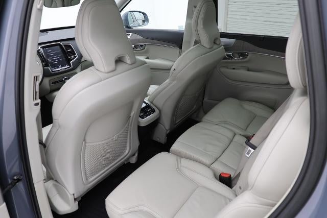 2022 Volvo XC90 T6 Inscription