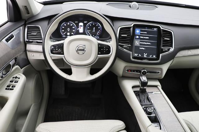 2022 Volvo XC90 T6 Inscription