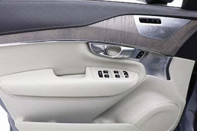 2022 Volvo XC90 T6 Inscription