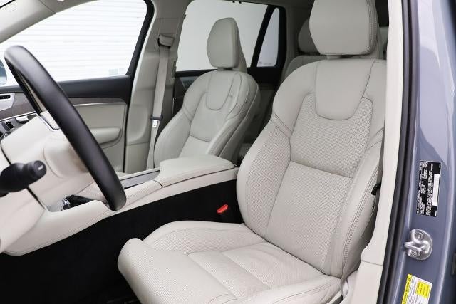 2022 Volvo XC90 T6 Inscription