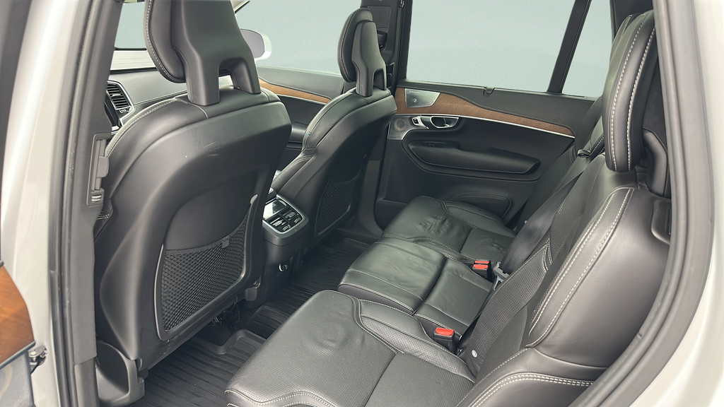 2017 Volvo XC90 T6 Inscription