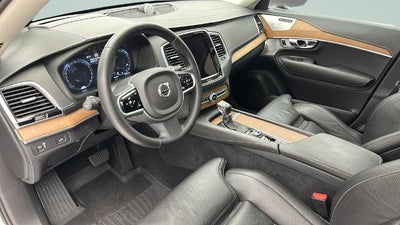 2017 Volvo XC90 T6 Inscription