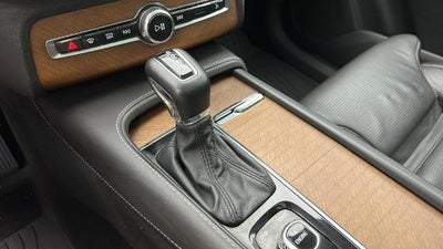 2017 Volvo XC90 T6 Inscription