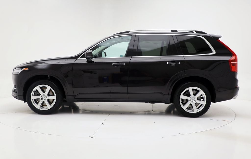2016 Volvo XC90 Hybrid T8 Momentum