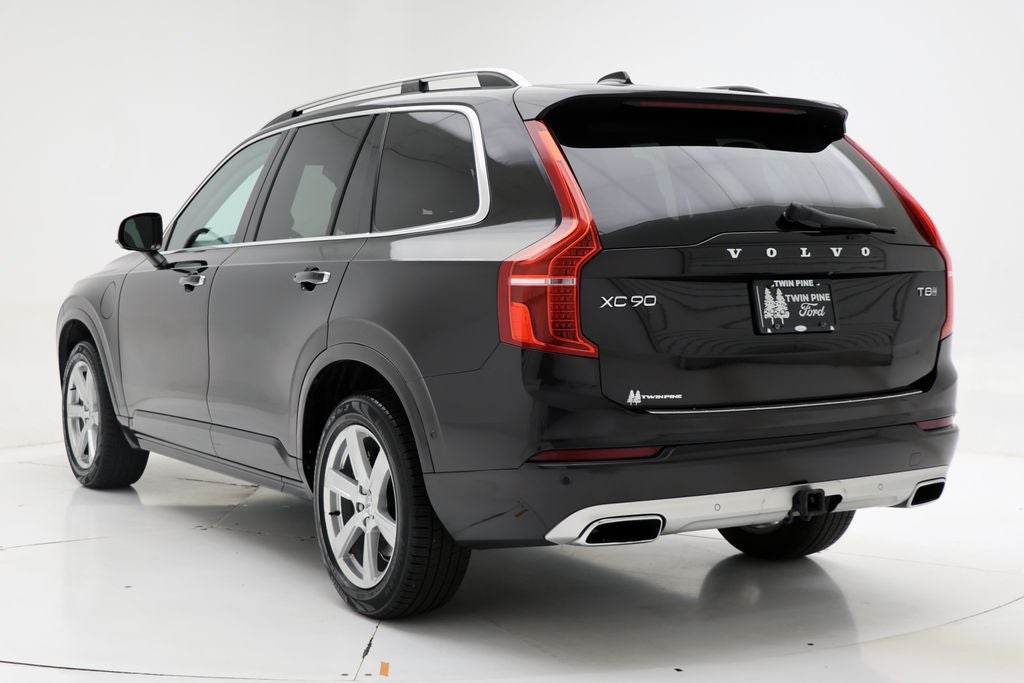 2016 Volvo XC90 Hybrid T8 Momentum