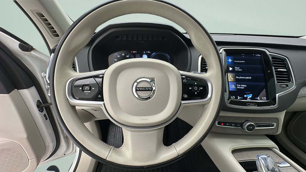 2021 Volvo XC90 Recharge Plug-In Hybrid T8 Inscription 7 Passenger