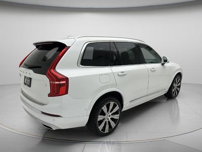 2021 Volvo XC90 Recharge Plug-In Hybrid T8 Inscription 7 Passenger